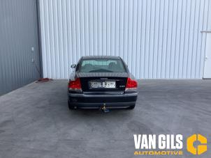 Volvo S60 I 2.4 20V 140 Sloopvoertuig (2002, Metallic, Zwart)