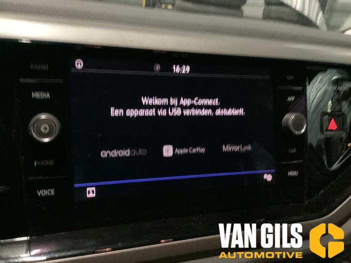 Volkswagen Polo VI 1.0 TSI 12V Sloopvoertuig (2019, Grijs)