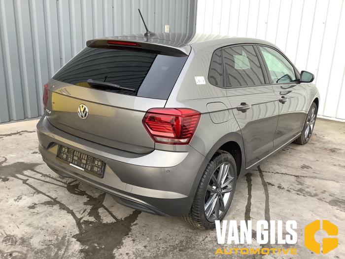 Volkswagen Polo VI 1.0 TSI 12V Sloopvoertuig (2019, Grijs)