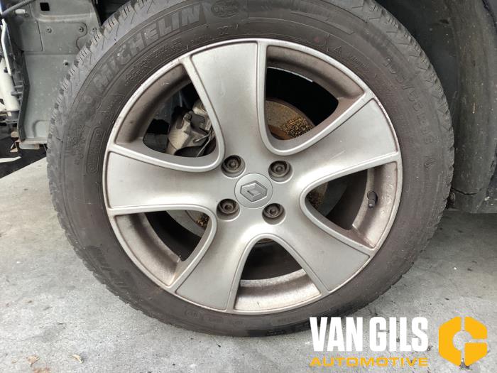 Renault Clio IV 1.5 Energy dCi 90 FAP Sloopvoertuig (2015, Zwart)