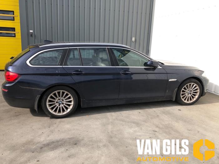 BMW 5 serie Touring 520d 16V Sloopvoertuig (2010, Blauw)