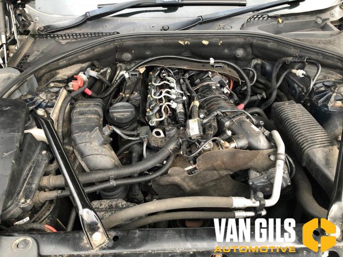 BMW 5 serie Touring 520d 16V Sloopvoertuig (2010, Blauw)