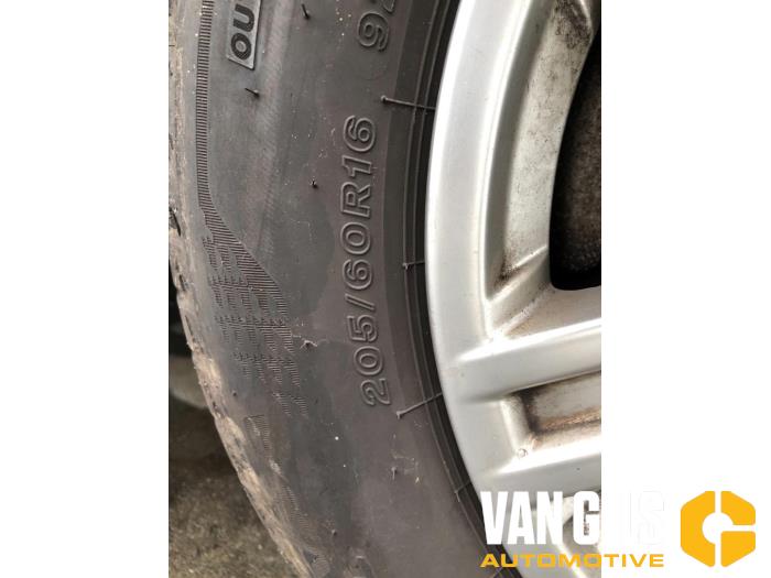 Mercedes E E-200 CDI 16V BlueEfficiency,BlueTEC Sloopvoertuig (2010, Grijs)