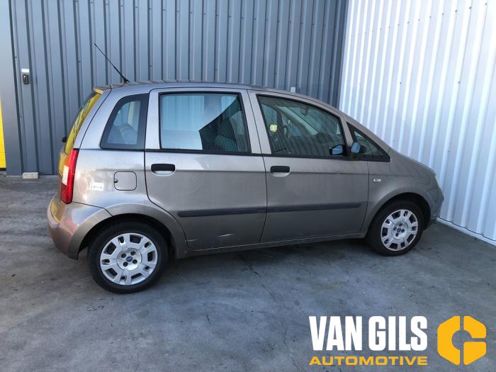 Fiat Idea 1.4 Sloopvoertuig (2007, Grijs)