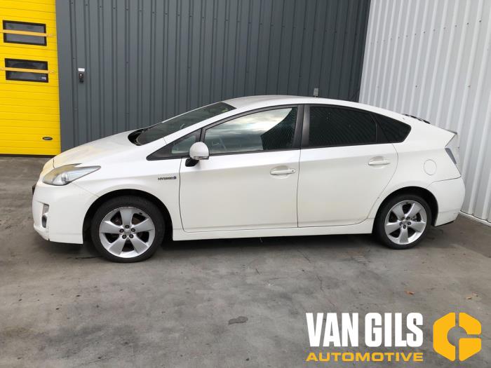 Toyota Prius 1.8 16V Sloopvoertuig (2010, Wit)