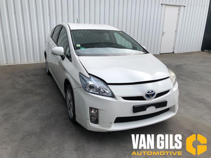 Toyota Prius 1.8 16V Sloopvoertuig (2010, Wit)