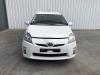 Toyota Prius 1.8 16V Sloopvoertuig (2010, Wit)