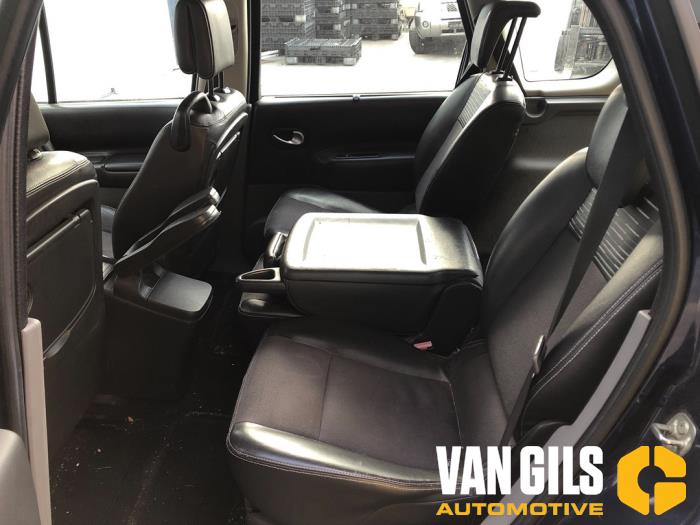 Renault Grand Scénic II 2.0 16V Sloopvoertuig (2005, Blauw)