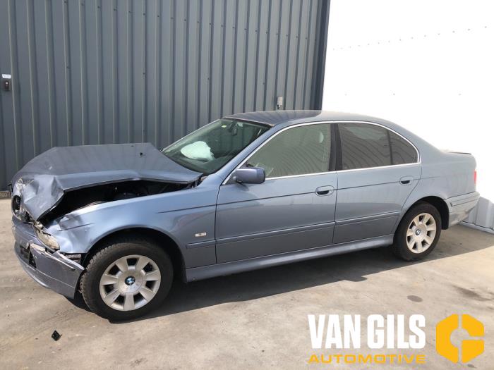 BMW 5 serie 520i 24V Sloopvoertuig (2001, Blauw)