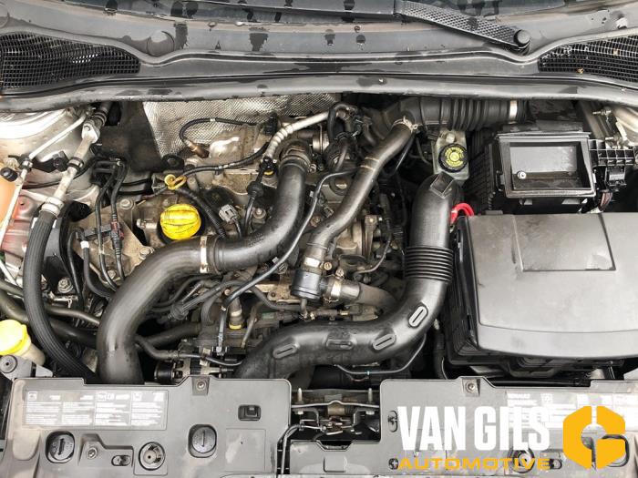 Renault Clio IV 0.9 Energy TCE 90 12V Sloopvoertuig (2013, Grijs)