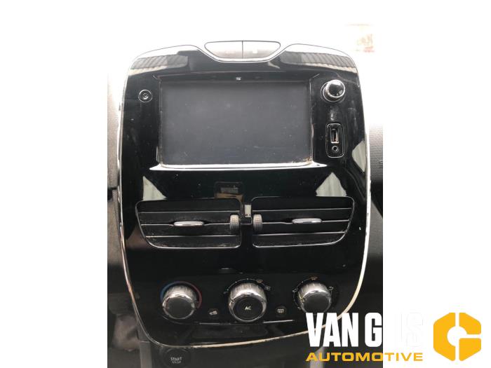 Renault Clio IV 0.9 Energy TCE 90 12V Sloopvoertuig (2013, Grijs)