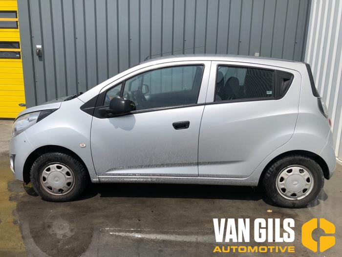 Chevrolet Spark 1.0 16V Sloopvoertuig (2011, Grijs)