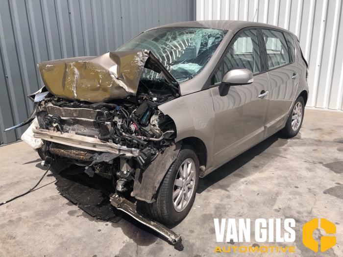 Renault Scénic III 2.0 16V CVT Sloopvoertuig (2010, Beige)