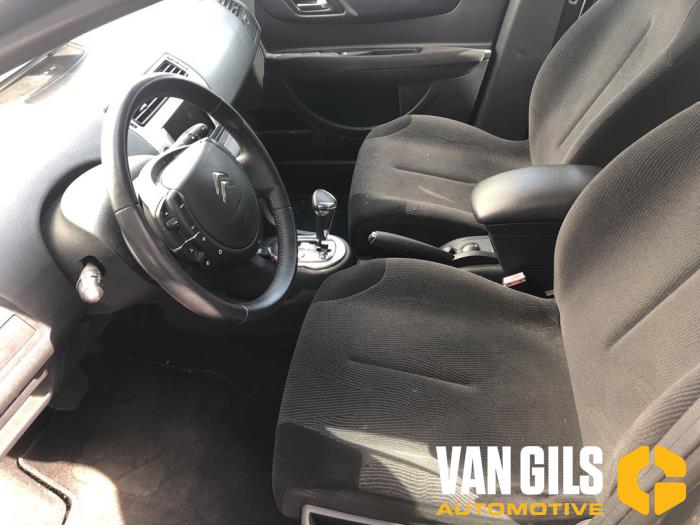 Citroen C4 Berline 1.6 16V VTi 120 Sloopvoertuig (2009, Grijs)