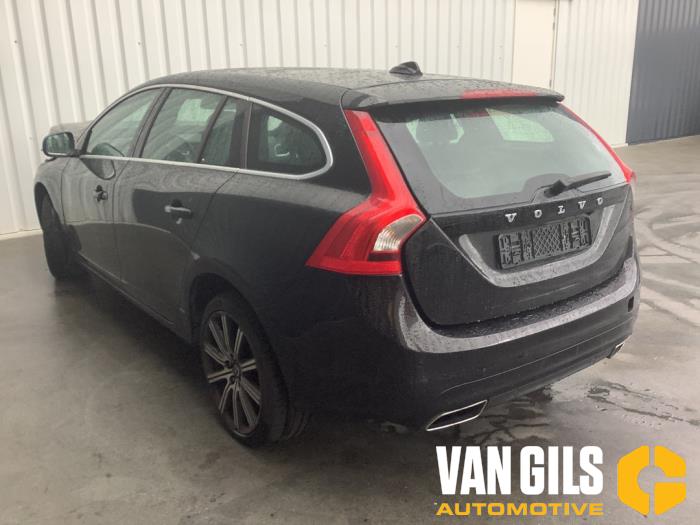 Volvo V60 I 2.4 D5 20V Autom. Sloopvoertuig (2014, Zwart)