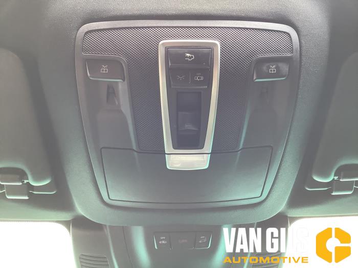 Mercedes GLE AMG Coupe 5.5 63 S AMG V8 biturbo 32V 4-Matic Sloopvoertuig (2017, Metallic, Zwart)