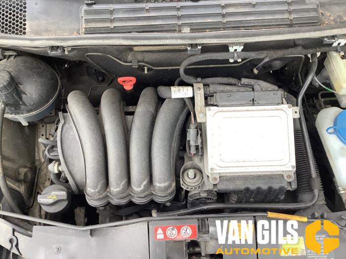 Mercedes A 2.0 A-200 5-Drs. Sloopvoertuig (2006, Beige, Goud)