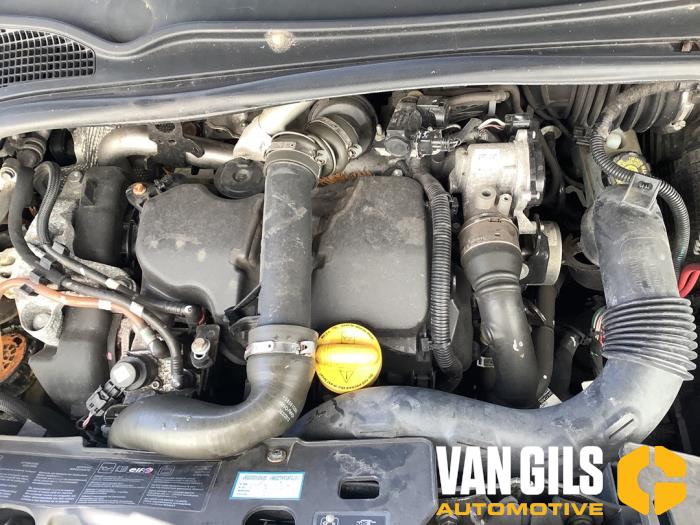 Renault Clio IV 1.5 Energy dCi 90 FAP Sloopvoertuig (2014, Zwart)