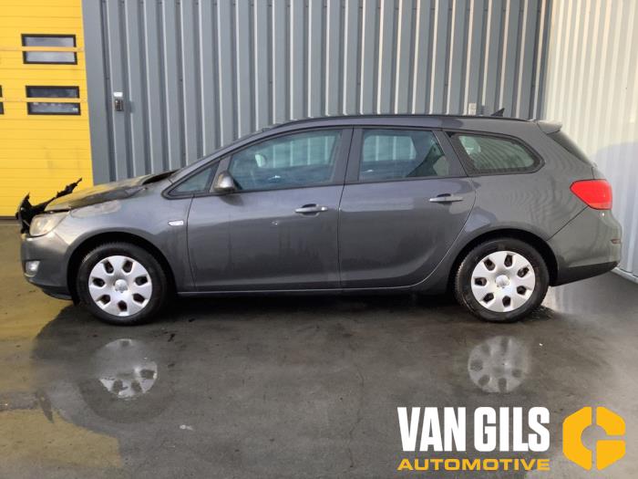 Opel Astra J Sports Tourer 1.4 16V ecoFLEX Sloopvoertuig (2012, Metallic, Grijs, Muisgrijs)