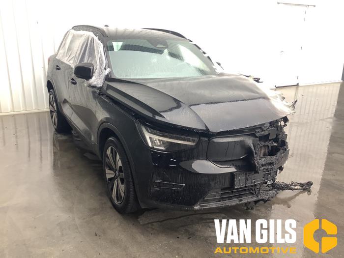 Volvo XC40 Single Motor 69 kWh Sloopvoertuig (2023, Zwart)