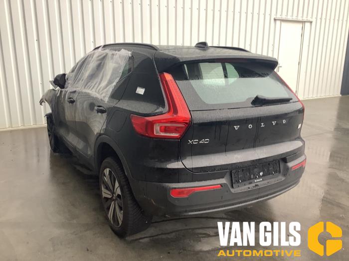 Volvo XC40 Single Motor 69 kWh Sloopvoertuig (2023, Zwart)