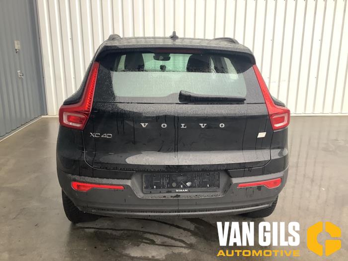 Volvo XC40 Single Motor 69 kWh Sloopvoertuig (2023, Zwart)