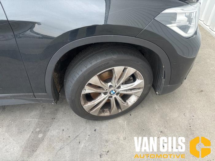 BMW X1 xDrive 28i 2.0 16V Twin Power Turbo Sloopvoertuig (2018, Zwart)