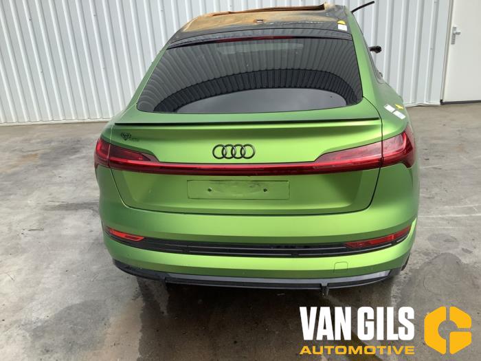 Audi e-tron Sportback 55 Sloopvoertuig (2020, Zwart)