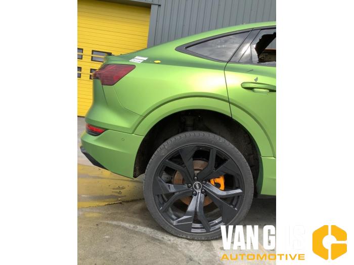 Audi e-tron Sportback 55 Sloopvoertuig (2020, Zwart)