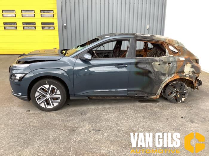 Hyundai Kona 39 kWh Sloopvoertuig (2021, Blauw)