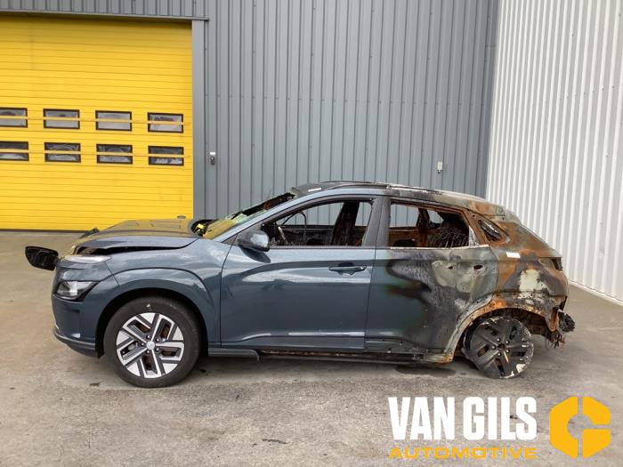 Hyundai Kona 39 kWh Sloopvoertuig (2021, Blauw)