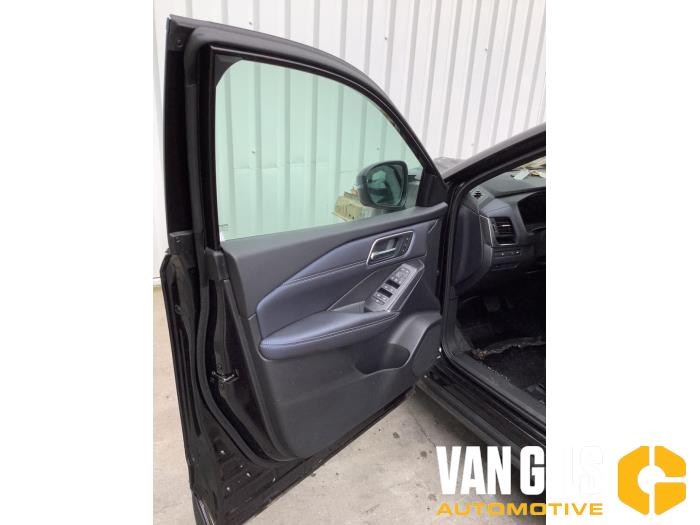 Nissan Qashqai 1.5 VC-T e-Power 16V Sloopvoertuig (2023, Zwart)