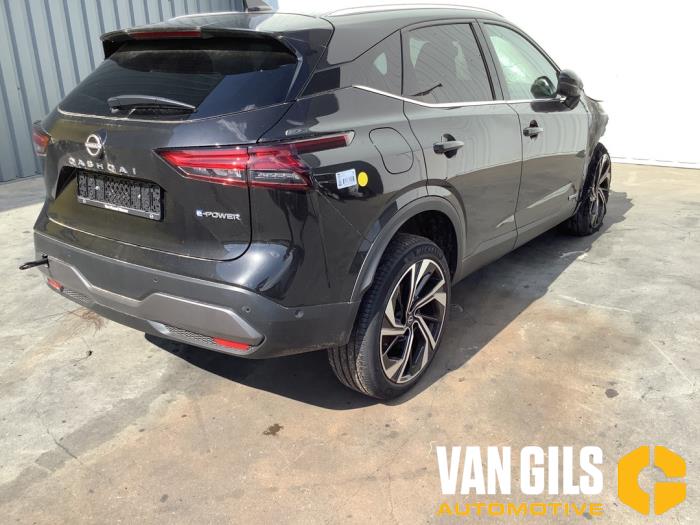 Nissan Qashqai 1.5 VC-T e-Power 16V Sloopvoertuig (2023, Zwart)