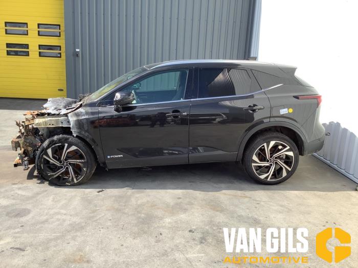 Nissan Qashqai 1.5 VC-T e-Power 16V Sloopvoertuig (2023, Zwart)