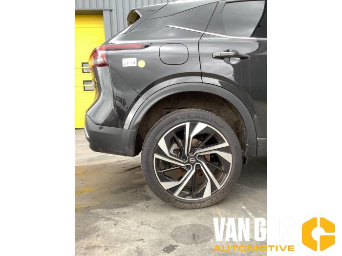 Nissan Qashqai 1.5 VC-T e-Power 16V Sloopvoertuig (2023, Zwart)