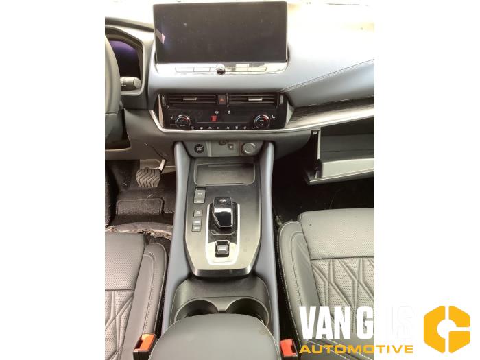 Nissan Qashqai 1.5 VC-T e-Power 16V Sloopvoertuig (2023, Zwart)