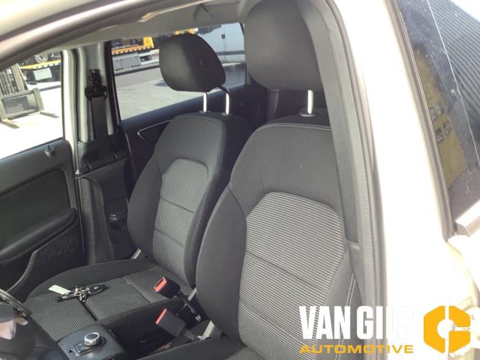 Mercedes B 2.2 B-220 CDI BlueEFFICIENCY,d 16V Sloopvoertuig (2018, Wit)