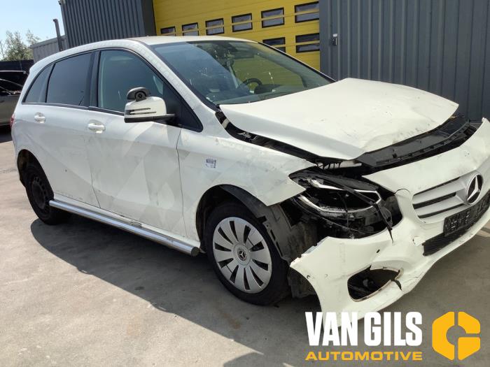 Mercedes B 2.2 B-220 CDI BlueEFFICIENCY,d 16V Sloopvoertuig (2018, Wit)