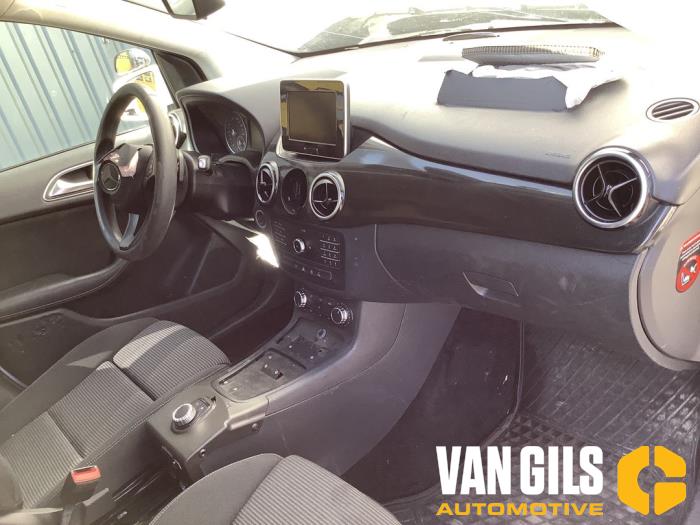 Mercedes B 2.2 B-220 CDI BlueEFFICIENCY,d 16V Sloopvoertuig (2018, Wit)