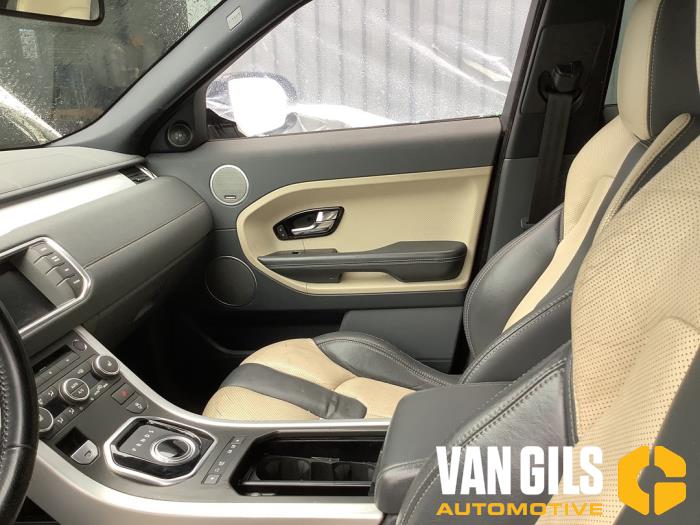 Landrover Range Rover Evoque 2.0 Si4 240 16V 5-drs. Sloopvoertuig (2012, Wit)