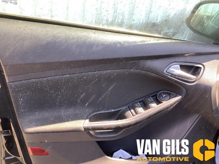 Ford Focus 3 Wagon 1.6 SCTi 16V Sloopvoertuig (2012, Zwart)