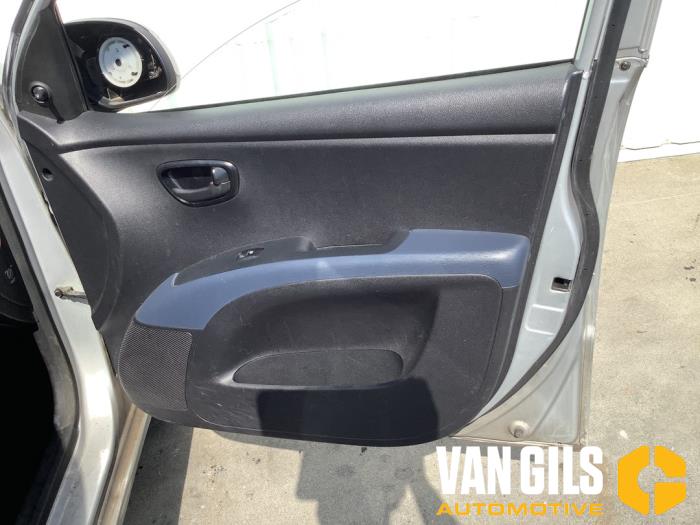 Hyundai i10 1.1i 12V Sloopvoertuig (2011, Grijs)