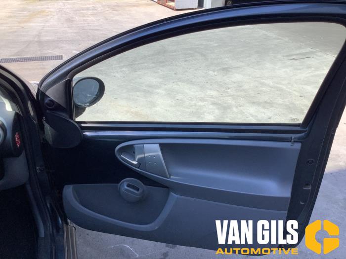 Toyota Aygo 1.0 12V VVT-i Sloopvoertuig (2007, Grijs)