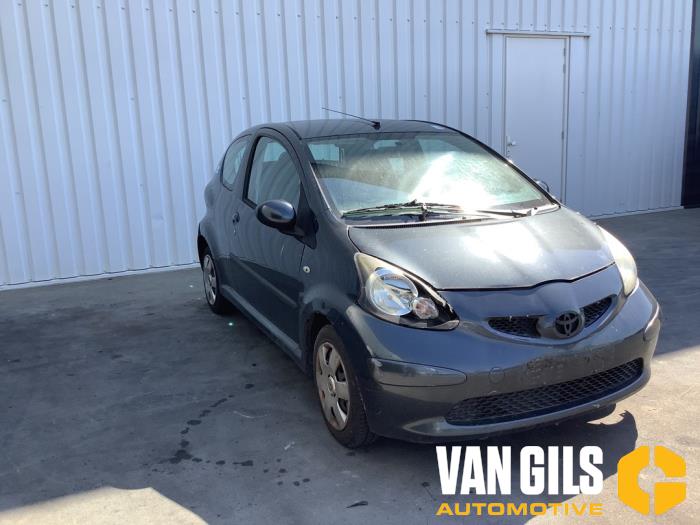 Toyota Aygo 1.0 12V VVT-i Sloopvoertuig (2007, Grijs)