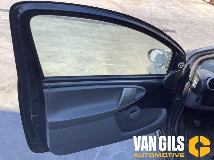 Toyota Aygo 1.0 12V VVT-i Sloopvoertuig (2007, Grijs)