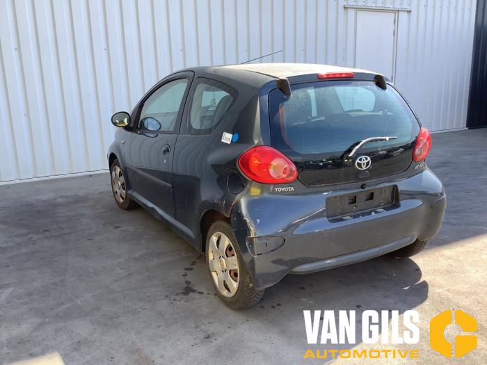 Toyota Aygo 1.0 12V VVT-i Sloopvoertuig (2007, Grijs)