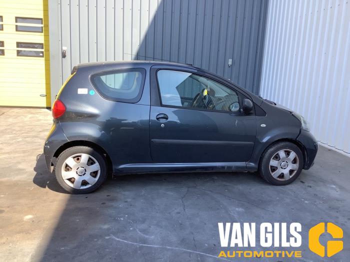 Toyota Aygo 1.0 12V VVT-i Sloopvoertuig (2007, Grijs)