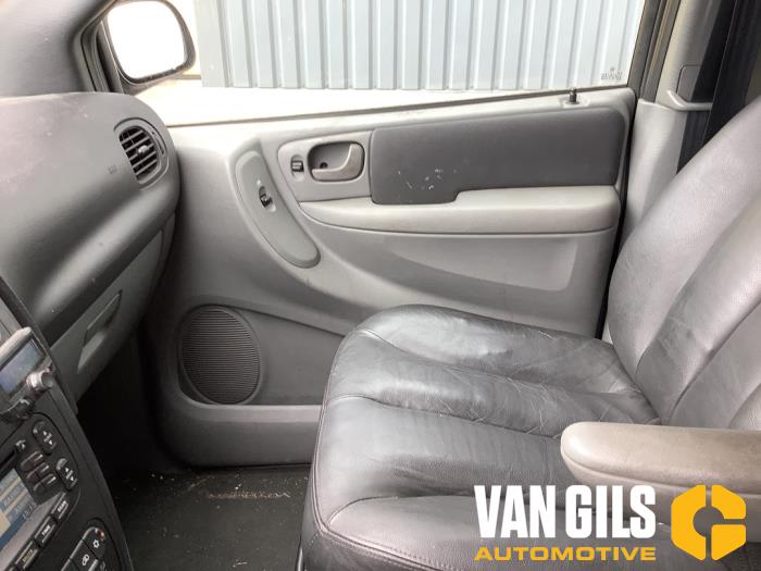 Chrysler Voyager/Grand Voyager 2.8 CRD 16V Autom. Sloopvoertuig (2010, Graniet)