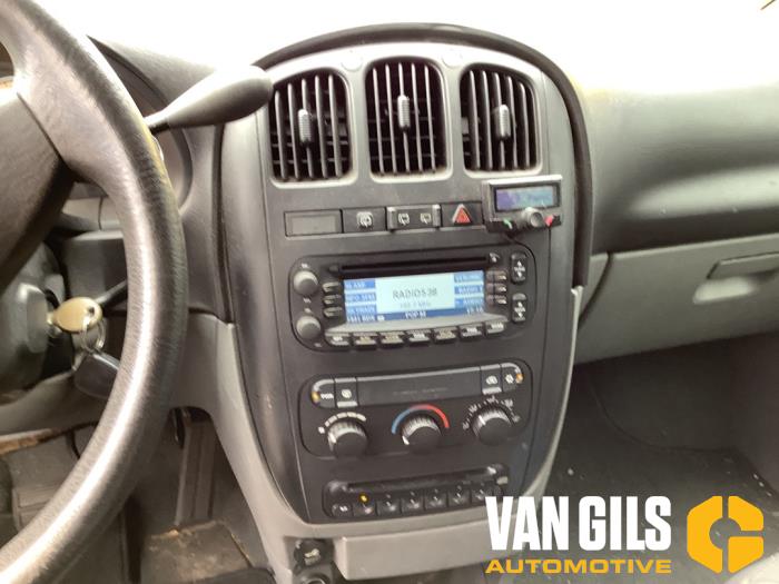 Chrysler Voyager/Grand Voyager 2.8 CRD 16V Autom. Sloopvoertuig (2010, Graniet)