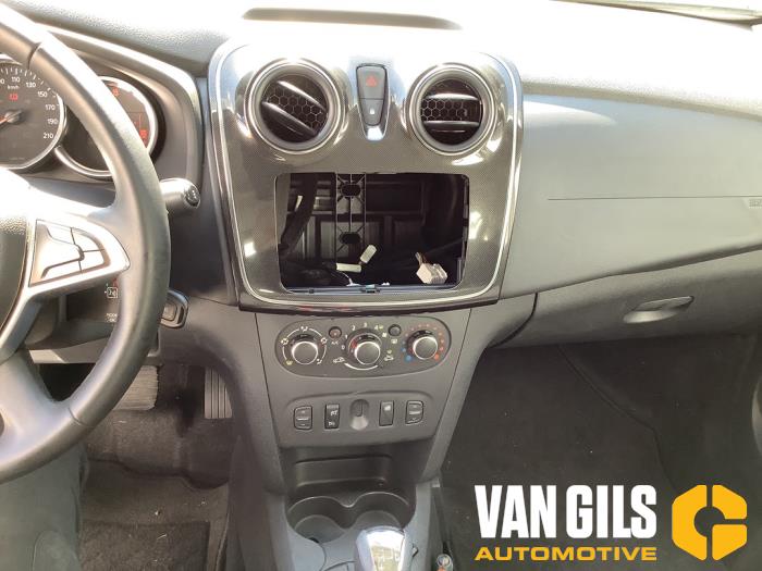 Dacia Logan MCV II/Sandero Wagon 0.9 TCE 12V Sloopvoertuig (2018, Zwart)